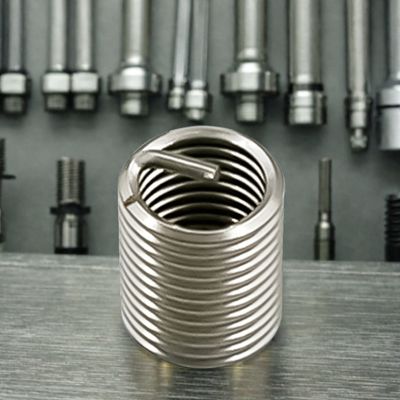 Kit de instalação e reparação de helicópteros elétricos inseridos com conjunto de mangas roscadas