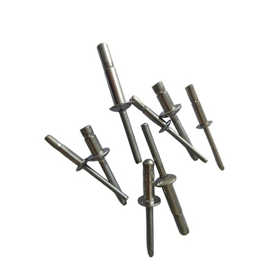 Rivets de tipo de bloqueio cego competitivo em material de aço inoxidável com acabamento brilhante