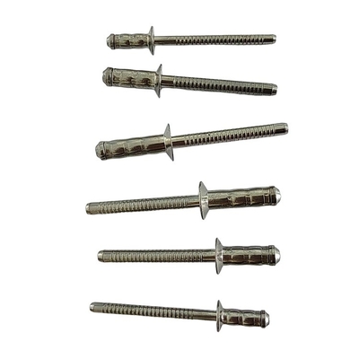 Rivetes cegos multi-grip competitivos em material de aço inoxidável para várias aplicações