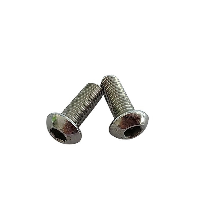 100% QC testado aço inoxidável Hexagon Socket Botão cabeça parafusos ISO7380 M3 M4 M5 M6 M8 M10