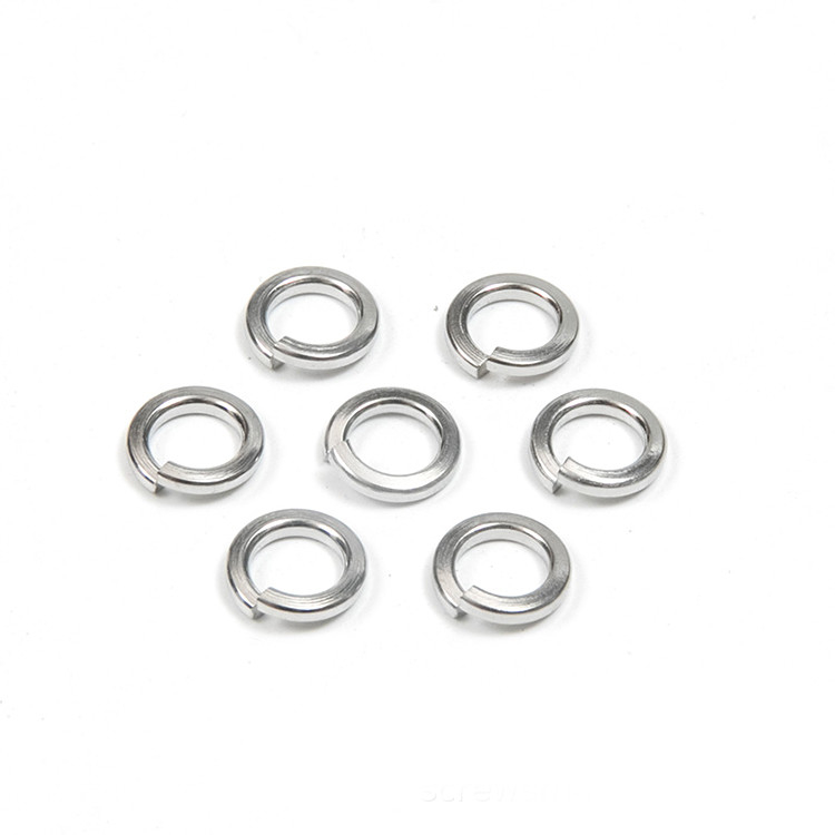2024 Custom Wave Spring Washer de aço inoxidável para absorvedor de choque Shim Plain Finish