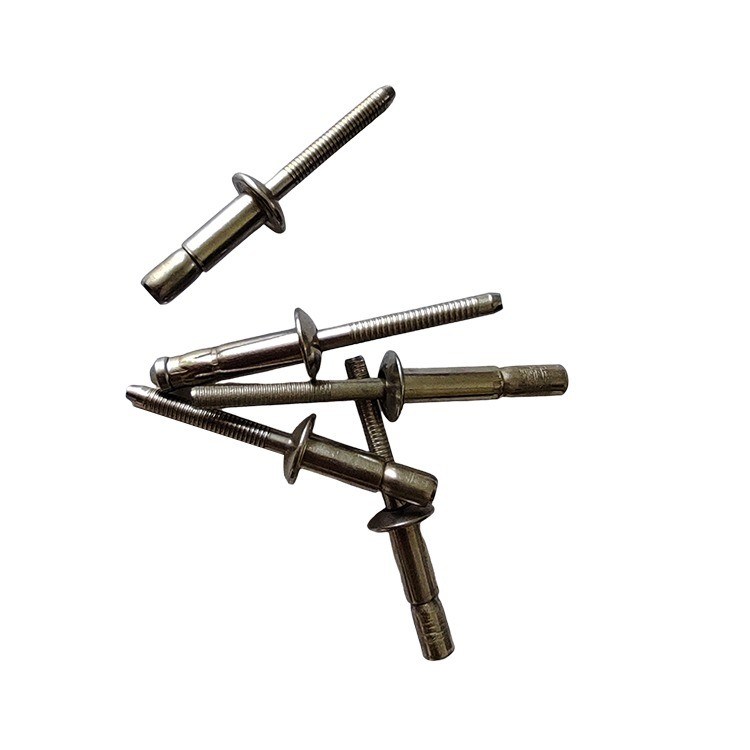 DIN Standard Uni-grip Blind Rivet com cabeça de cúpula e tipo de bloqueio em aço inoxidável